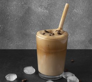 aromatic-frappuccino-table